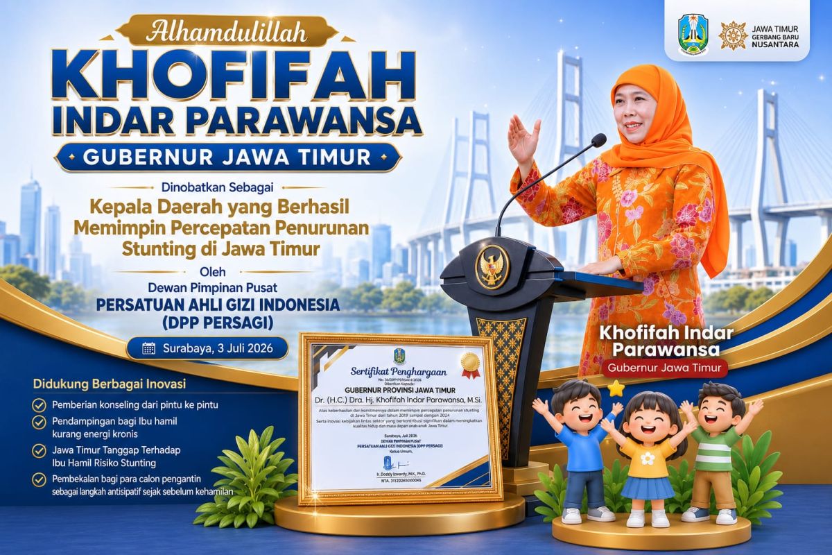 Khofifah receives Persagi award for accelerating stunting reduction