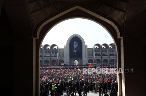 Funeral of Ayatollah Ali Khamenei: King Salman and MBS Offer Condolences