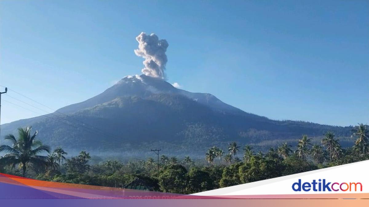 Mount Lewotobi Laki-Laki Erupts Again, Spews Ash Column 1.4 Kilometres High
