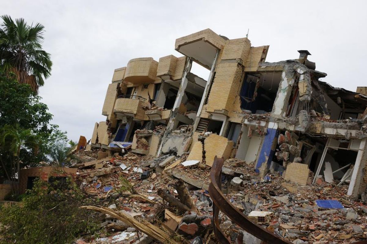 Venezuela earthquake death toll rises to 2,954