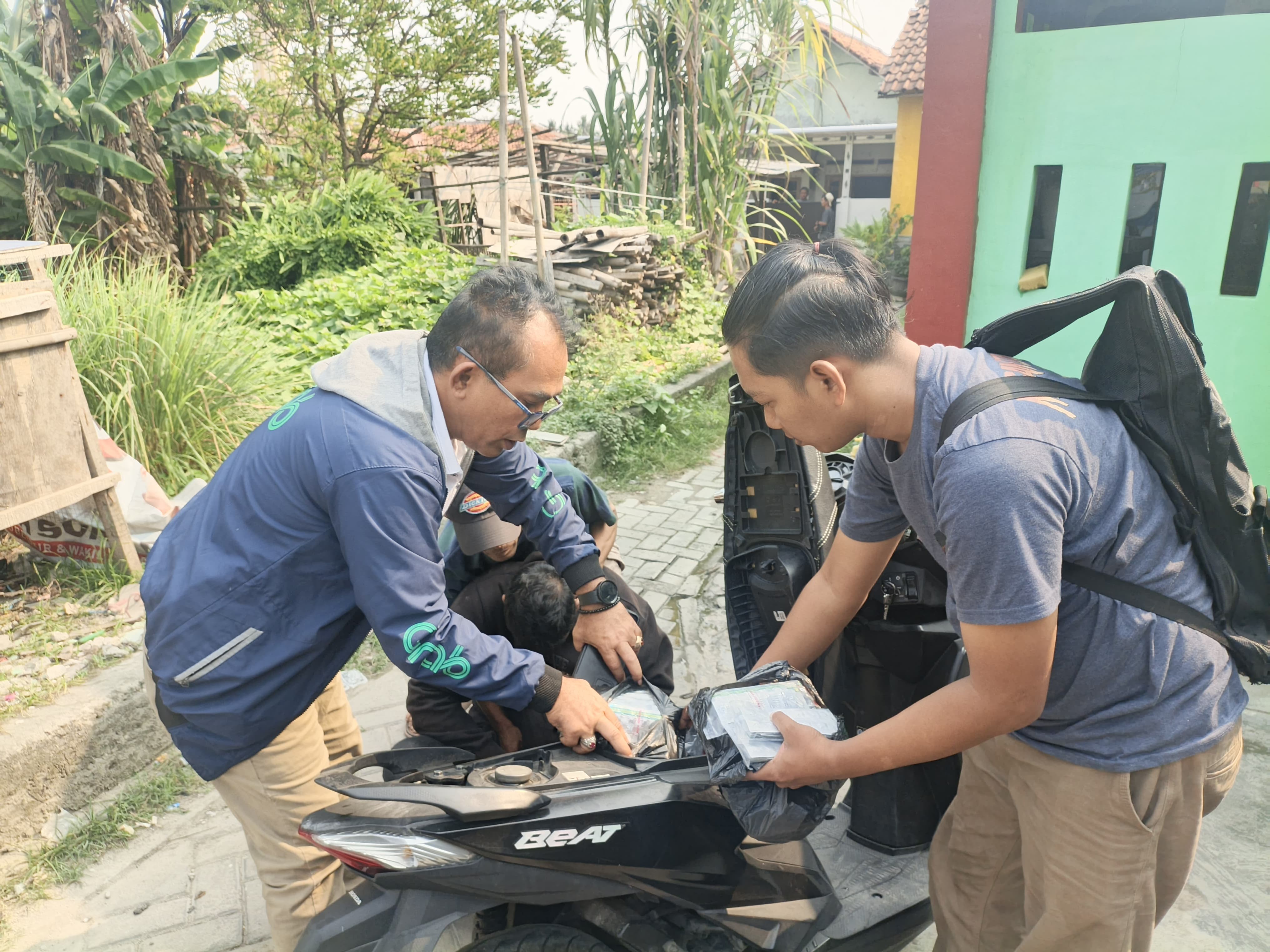 Police Foil Thousands of Hard Drugs Sent via COD to Pakuhaji, Tangerang