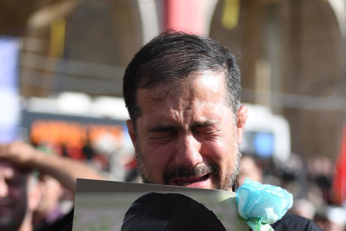 Funeral Rites for Ali Khamenei Begin in Tehran