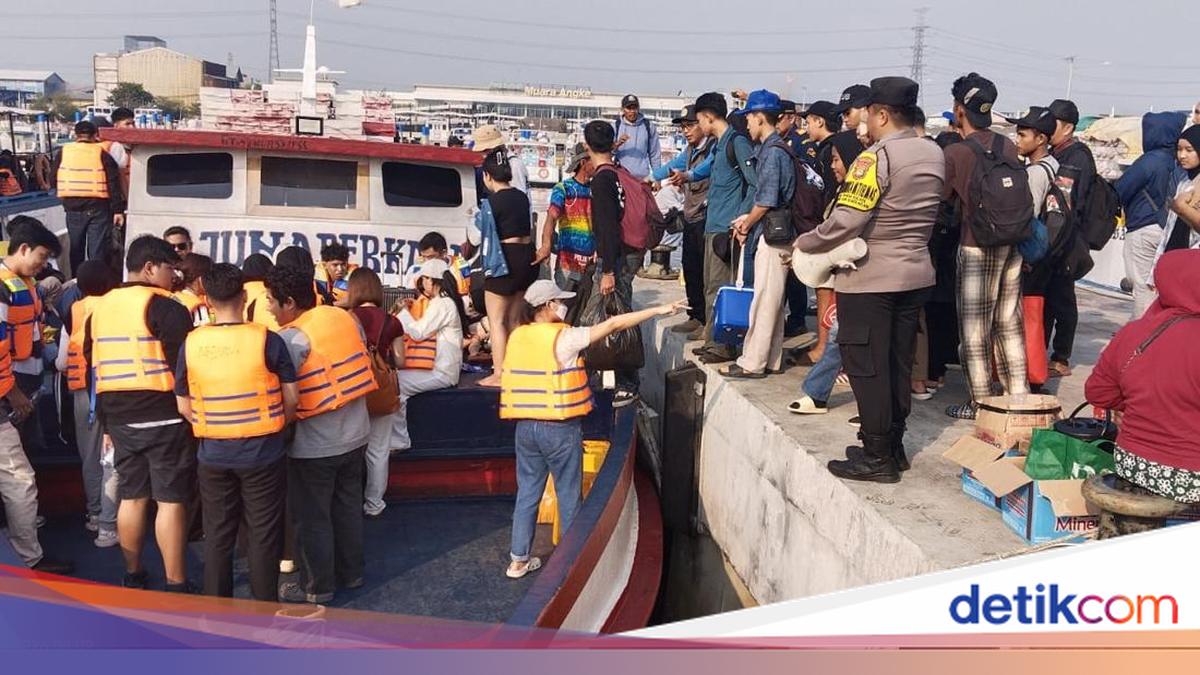 Police Bolster Tourist Security at Kali Adem En Route to Seribu Islands
