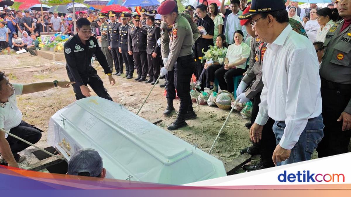 Three Police Officers Killed During Drug Raid in Central Kalimantan