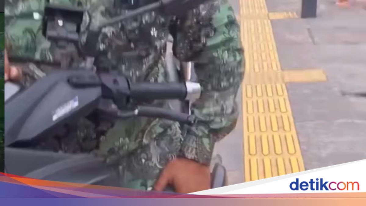 Motorcyclist in Depok Poses as Soldier After Riding on Pavement