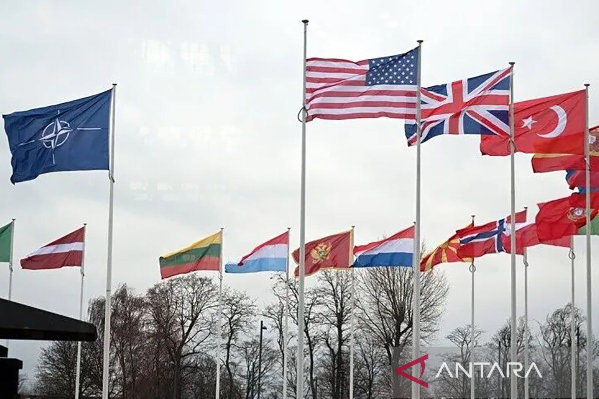 Slovakia: NATO Summit Will Not Oblige Members to Provide Financial Aid to Ukraine