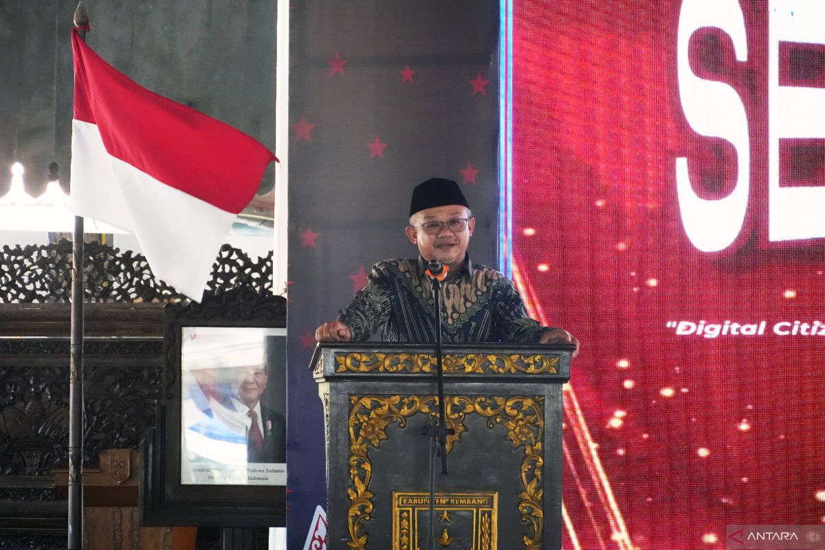 Education Minister Appreciates Rembang Scholarship Forum as Long-Term Human Capital Investment