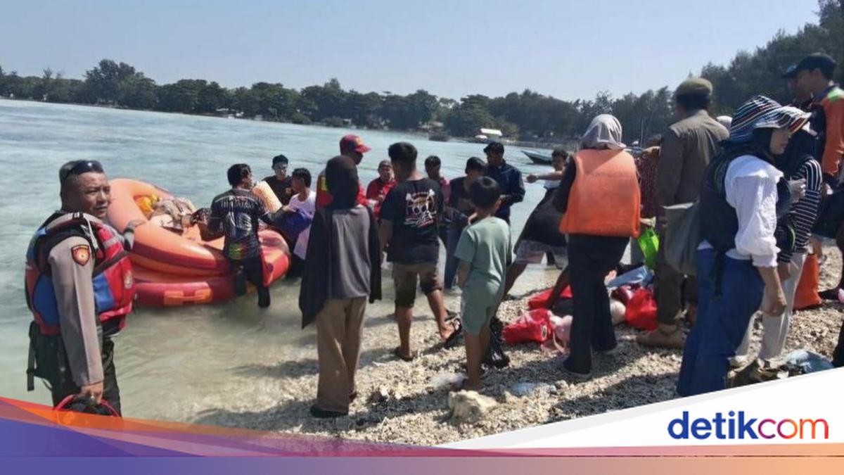 Traditional Vessel KM Makmur Jaya Breaks Down Near Pulau Pari, 150 Passengers Evacuated