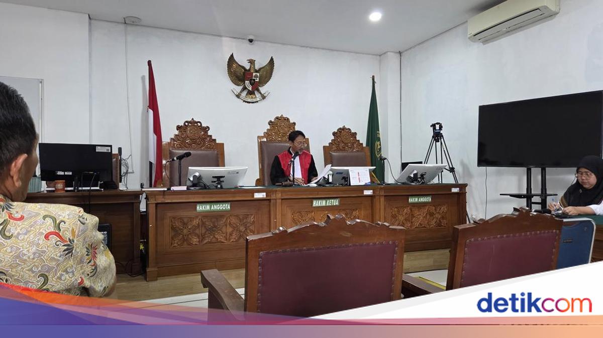Court Rejects Asrul Azis's Pretrial Motion, Corruption Suspect Status in Hajj Quota Case Upheld