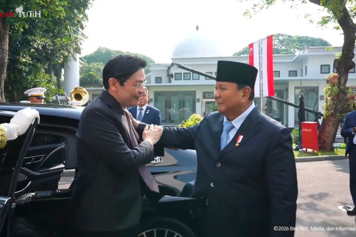 Prabowo sees off PM Wong from Merdeka Palace, concluding Leaders' Retreat