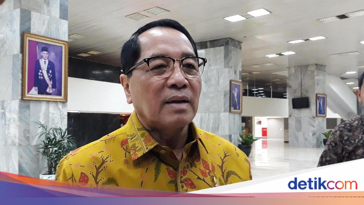 Legislator Questions Kuansing Regent's Envelope, Seeks Clarification from Raja Juli
