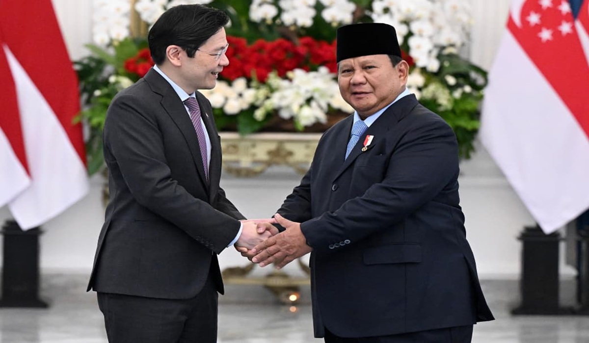 Singapore PM Stresses Crucial Role of ASEAN Centrality