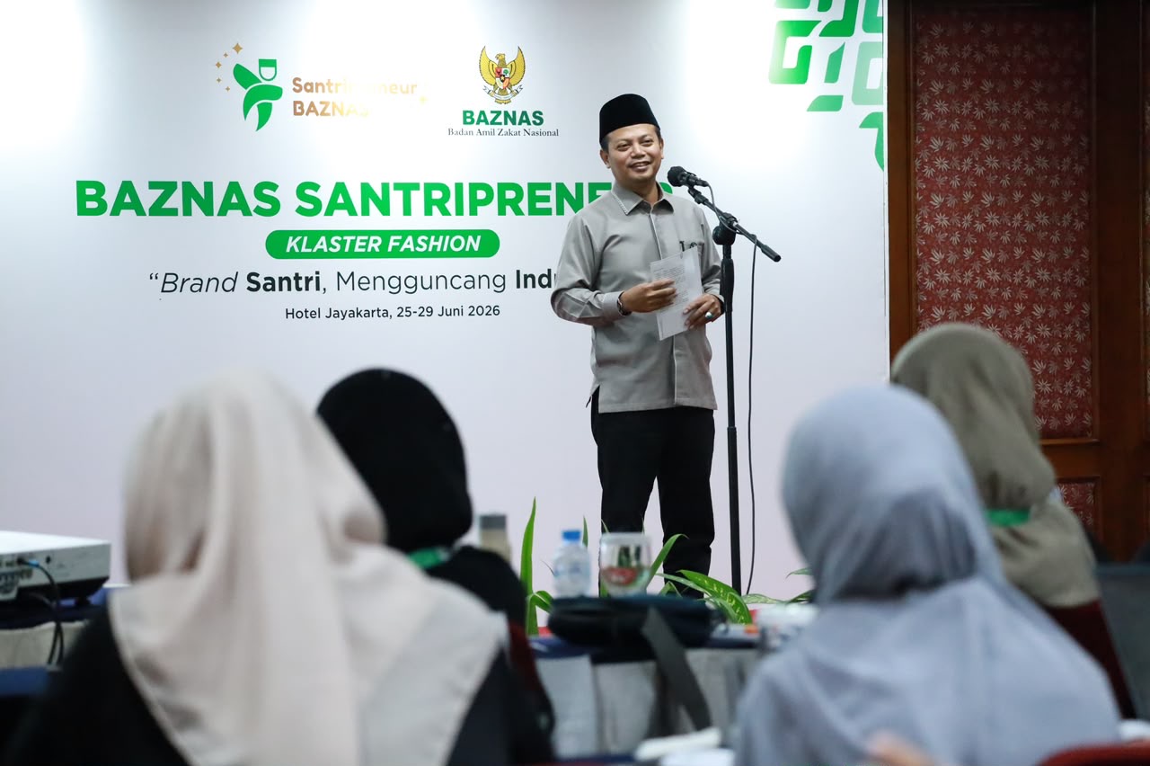 Baznas Trains Santri to Become Fashion Entrepreneurs