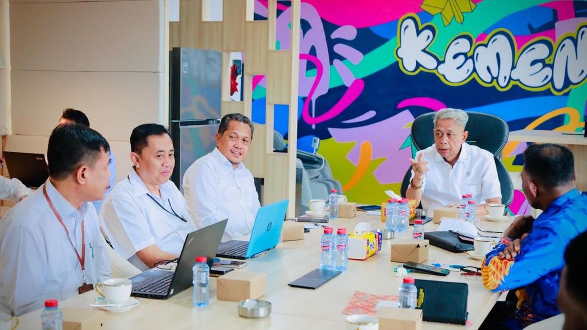 Deputy Minister and Teluk Wondama DPRD Discuss Accelerating 'Sekolah Rakyat' Construction