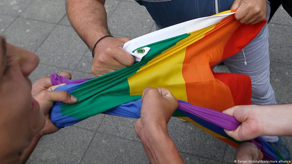 PKS Backs Presidential Regulation Classifying LGBTQ as a Threat