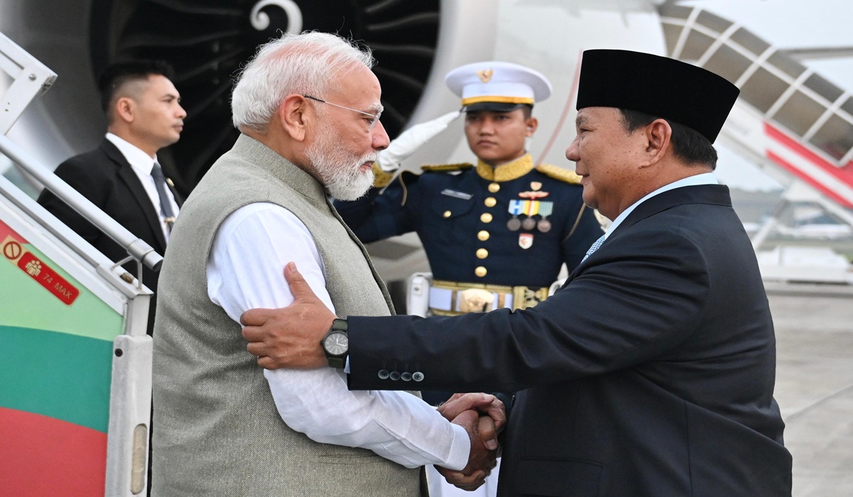 Prabowo Welcomes Indian PM Narendra Modi in Jakarta