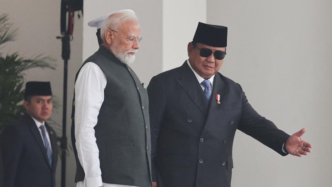 PM Modi Receives Indonesia's Highest Honour from Prabowo, Matching Nehru