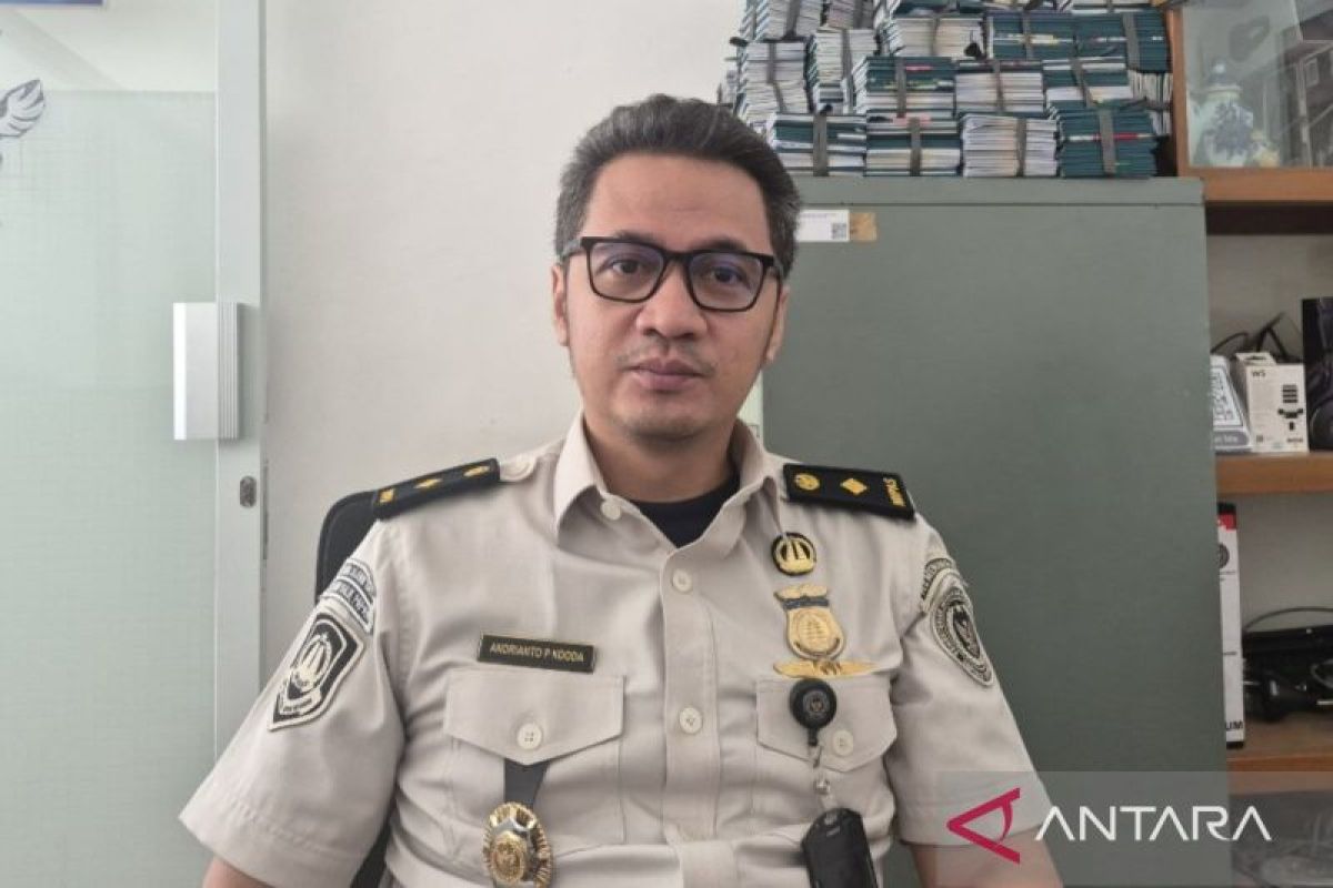 Jambi Immigration Opens 'Pasporia' Sunday Service to Ease Public Access