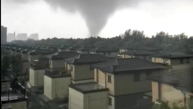 Twin Tornadoes Wreak Havoc in China, Leaving Multiple Fatalities