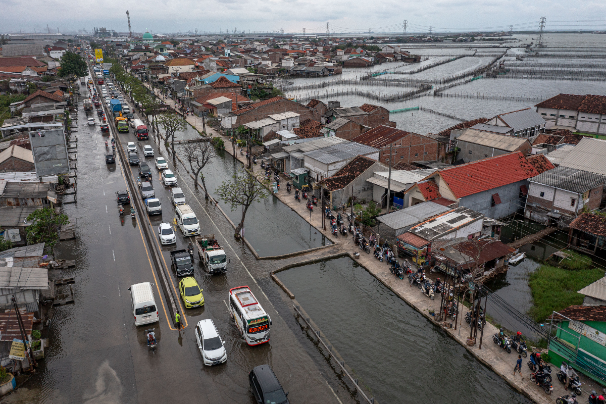 BMKG Warns of Potential Tidal Flooding in 18 Indonesian Coastal Regions Until 22 July 2026
