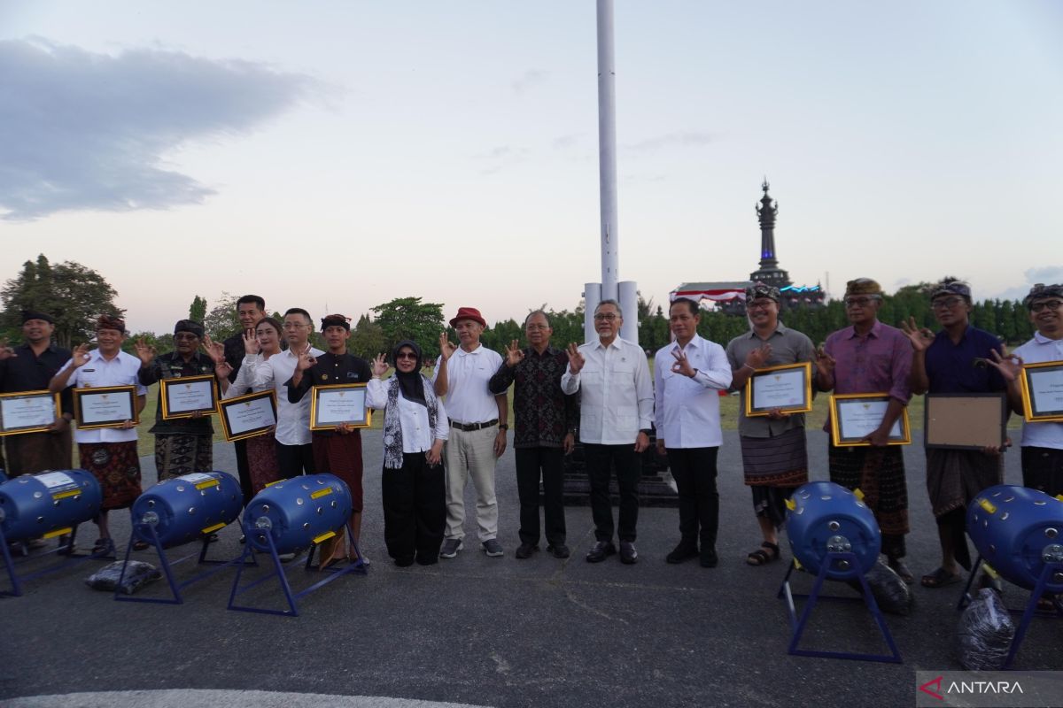 Coordinating Minister introduces BRIN's 'Lahsamor' to reduce organic waste