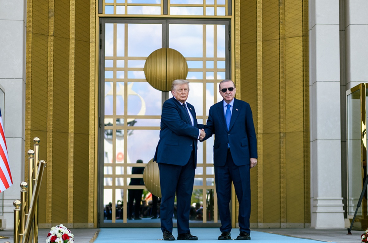 Trump Stirs Controversy at Ankara NATO Summit, Zelensky Urges Europe to Stand Alone Against Russia