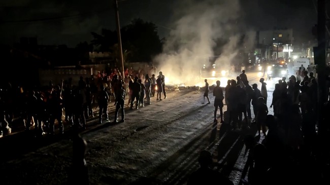 Nationwide Blackout Hits Cuba, Government Scrambles to Restore Power