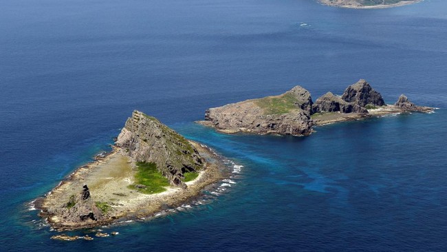 China-Japan Tensions Flare After Incident Near Disputed Islands