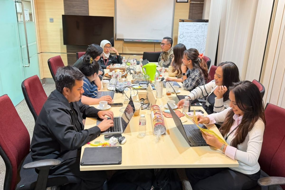 Bakrie University Develops Strategy to Address AI's Impact on Local Culture