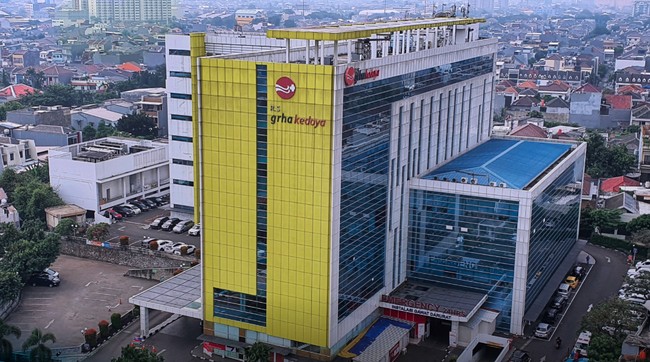 Emtek Group's Hospital Issuers Secure IDR 4 Trillion Credit from CIMB Niaga and OCBC