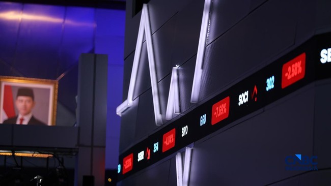 JCI Plunges Over 1% Following S&P Warning