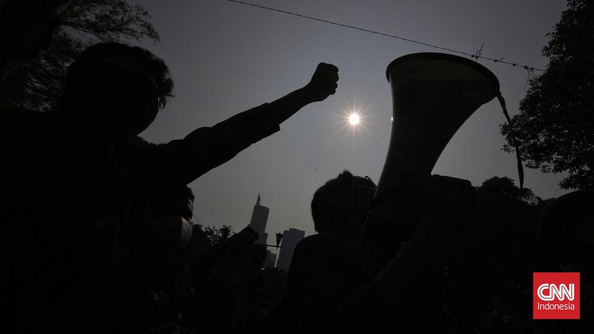 PPPK Workers in Tidore Protest Against Dismissal Threat
