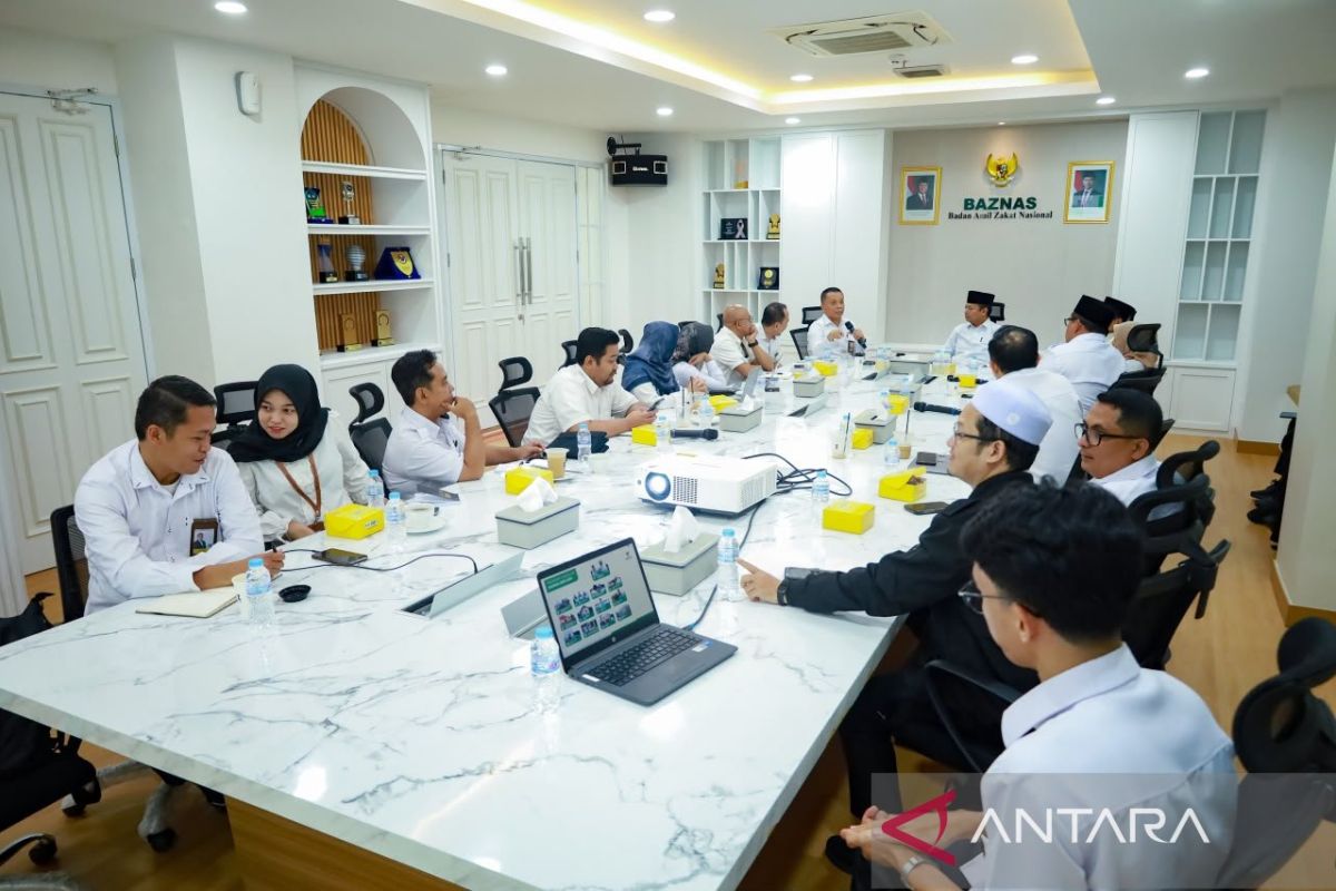 Baznas Harmonises Poverty Alleviation Programmes with Presidential Staff Office