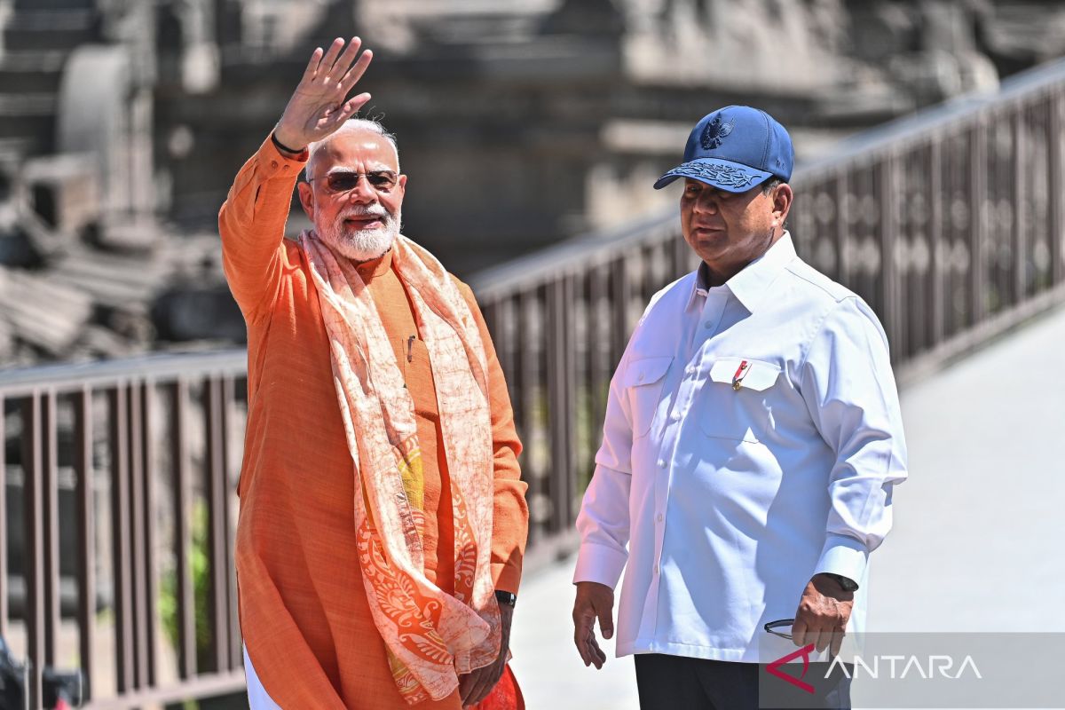 PM Modi Pledges Return to Indonesia for Prambanan Temple Inauguration Before 2029