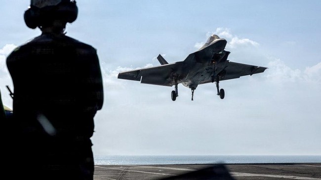 Trump Rebuffs Netanyahu's Bid to Block F-35 Jet Deal with Turkey