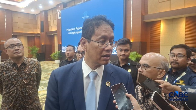 Rupiah Touches Rp18,000 Again, Purbaya: Ask the Central Bank