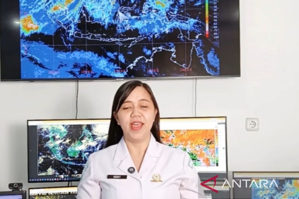 BMKG Warns of Heavy Rain and Strong Winds in North Sumatra
