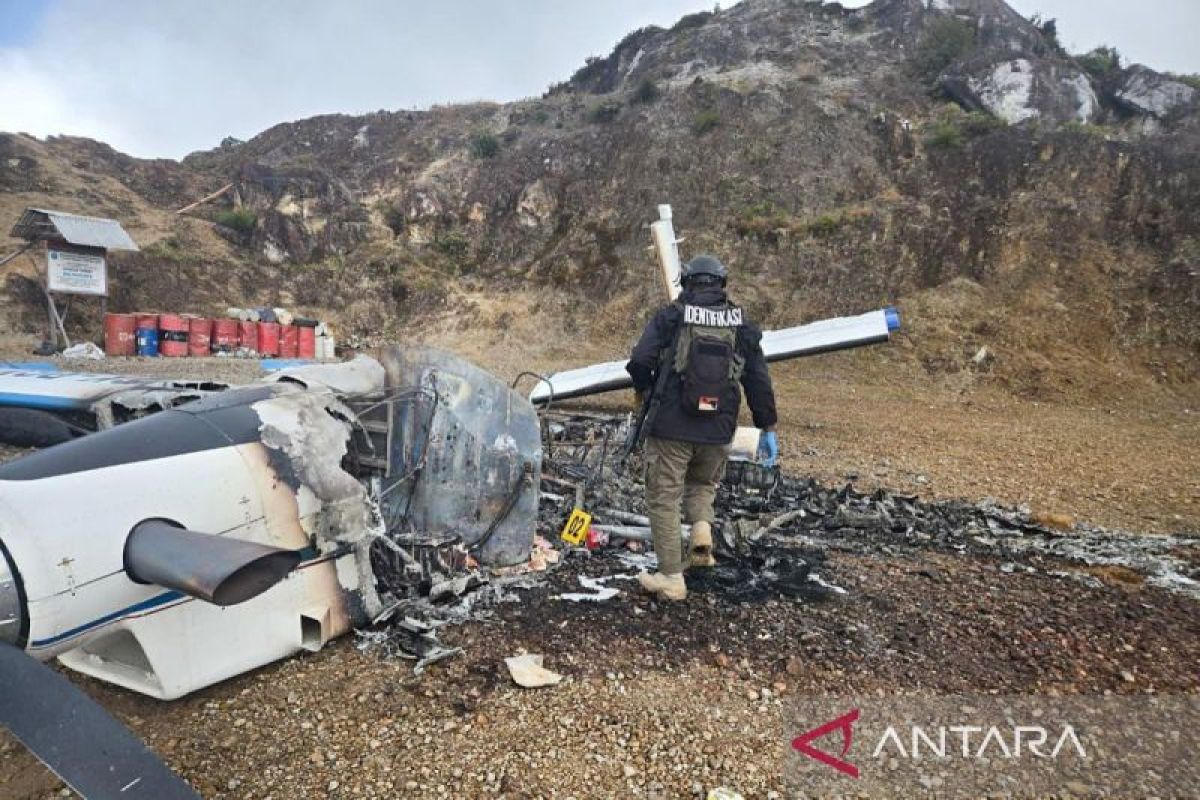 Cartenz Peace Task Force Pursues Seven KKB Suspects in AMA Pilot Shooting