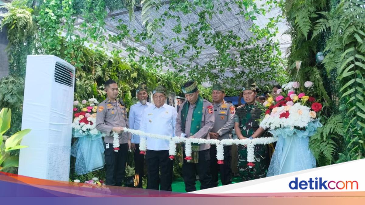 Police Chief Urges Riau Officers to Listen and Respond Quickly to Public Complaints