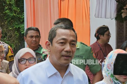 Hendrar Prihadi Denies Meeting Jokowi and Joining PSI