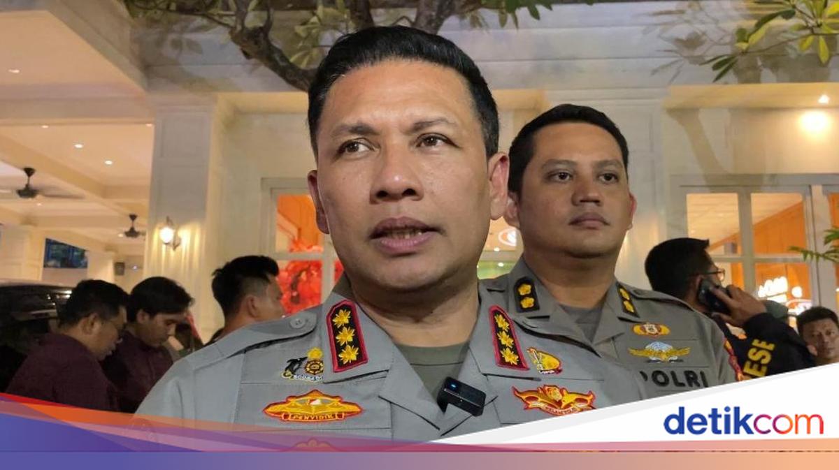 Police Seal Cafe de'Clan and Money Changer in Three Corruption Cases