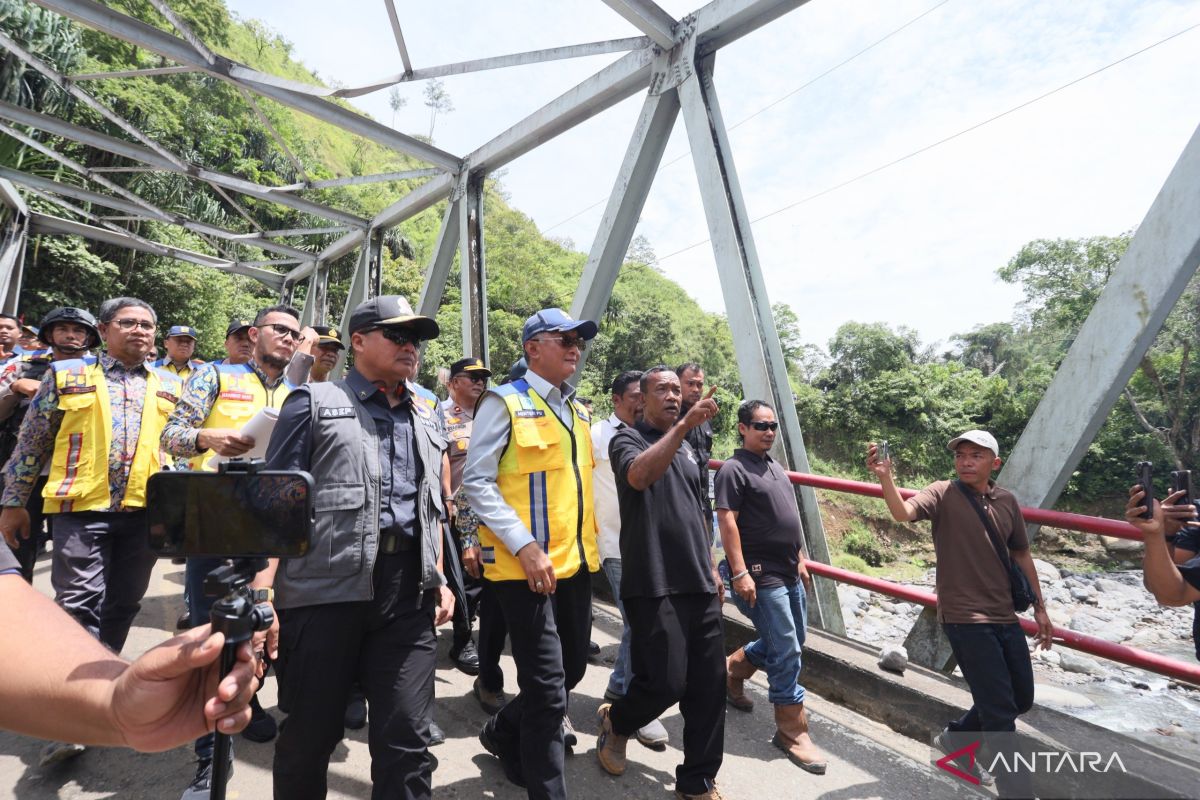 Government to Build Shortcut Bridge in Enang-enang, Aceh