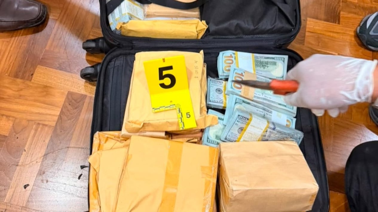 Police Search 12 Locations Including Cafe and Money Changer in South Jakarta Over Three Corruption Cases