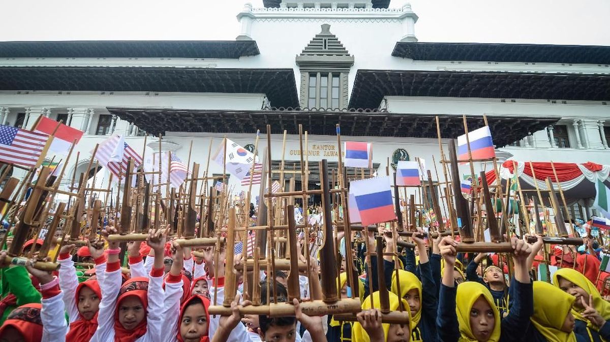 Tracing the Names of Sunda and West Java, from the Ice Age to Independence
