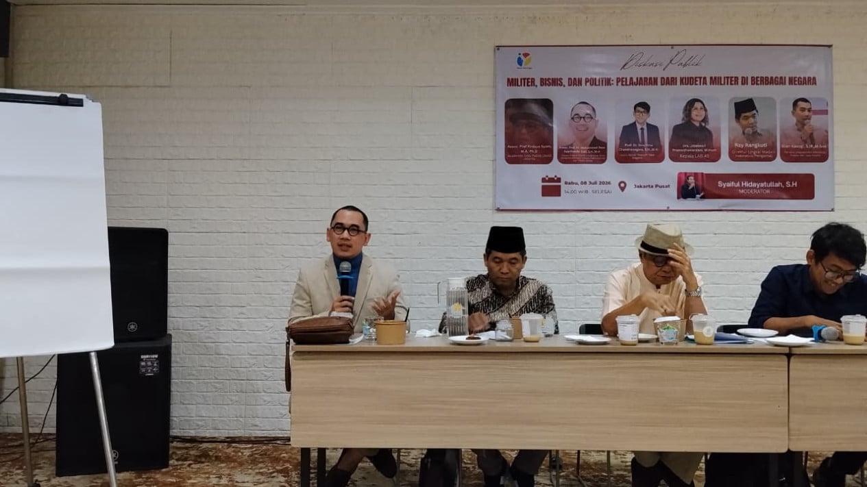 Academic Warns Indonesia Must Strengthen Democracy and Good Governance