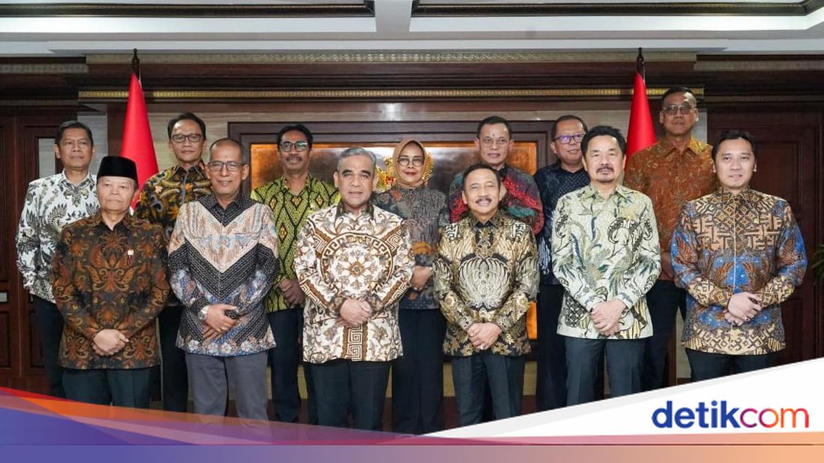 MPR and Constitutional Court Leadership Discuss Annual Session and Constitutional Interpretation