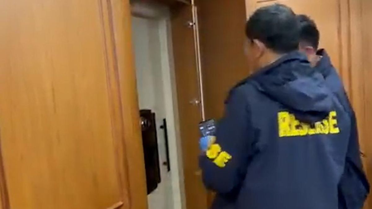 Police Seize Evidence Worth Rp476 Billion from Safe in Sentul Home