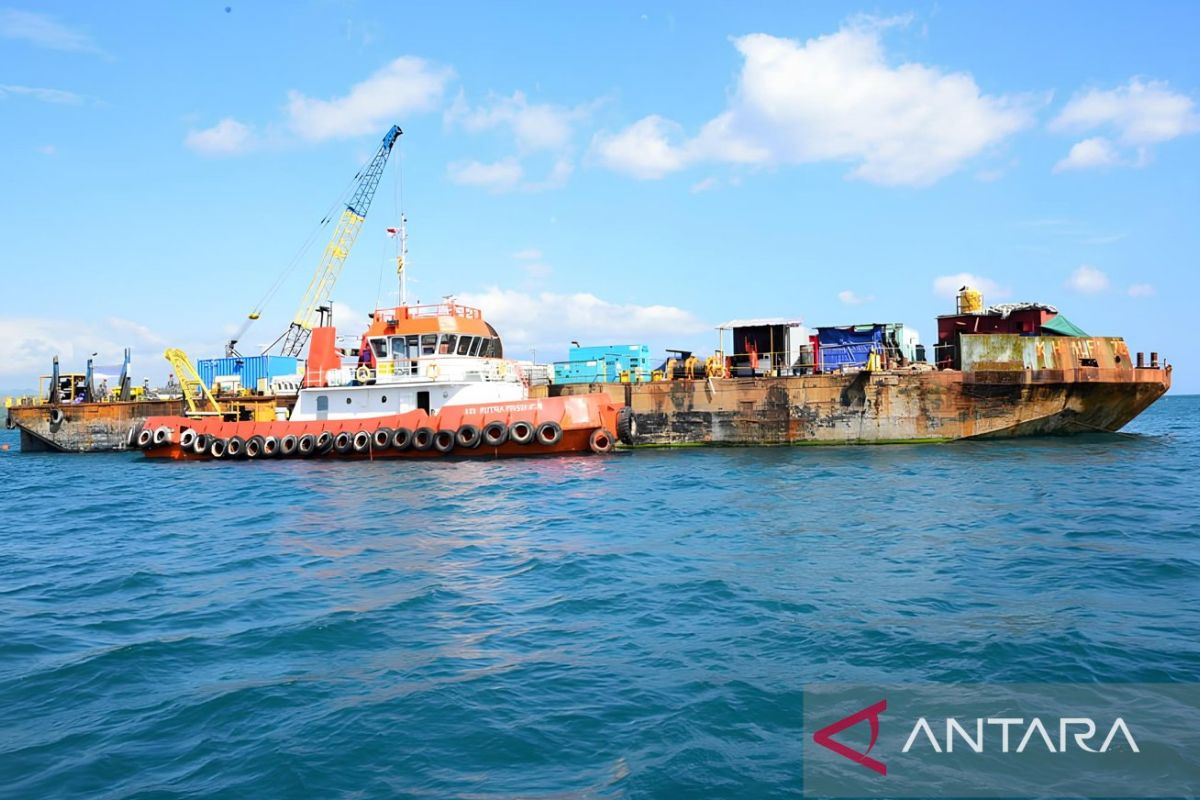 PLN Builds First Undersea Cable in Sulawesi to Expand Electricity Access