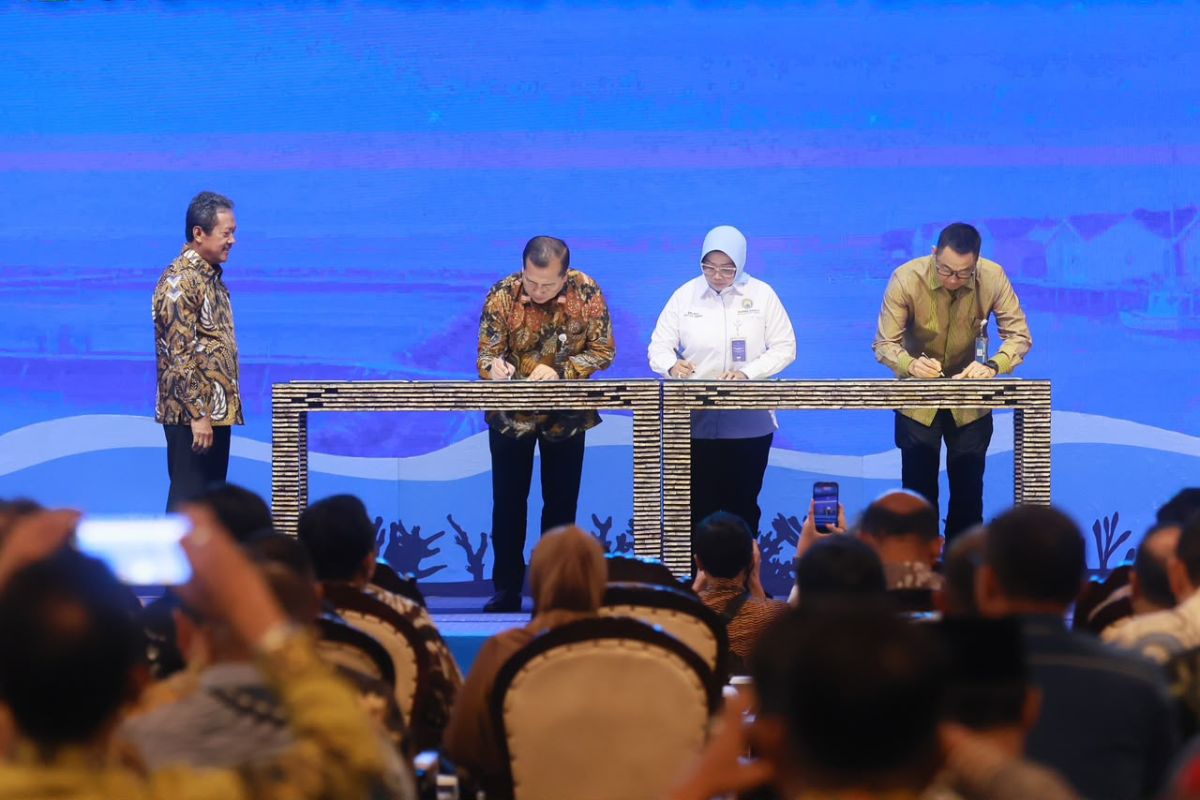 PLN and Ministry of Marine Affairs and Fisheries Forge Strategic Partnership to Bolster Food and Energy Security