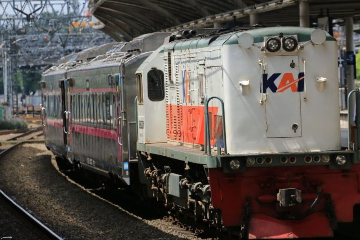 Nine Additional Train Services from Gambir Station Available Throughout July 2026